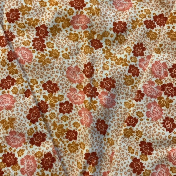 🌺 4/$20 🌺 Set of 2 Old Navy 0-3 mo body suits - Picture 3 of 7